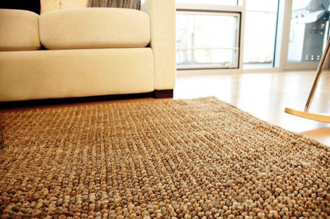Бамбуковое ковровое покрытие поглощает шум и улучшает звукоизоляцию