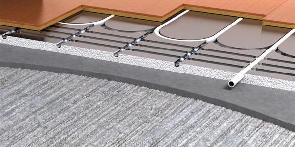 Lightweight water-heated floor without screed