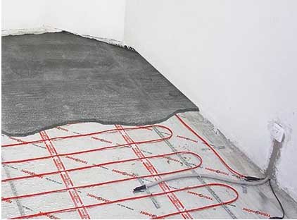 laying heated floors in a screed