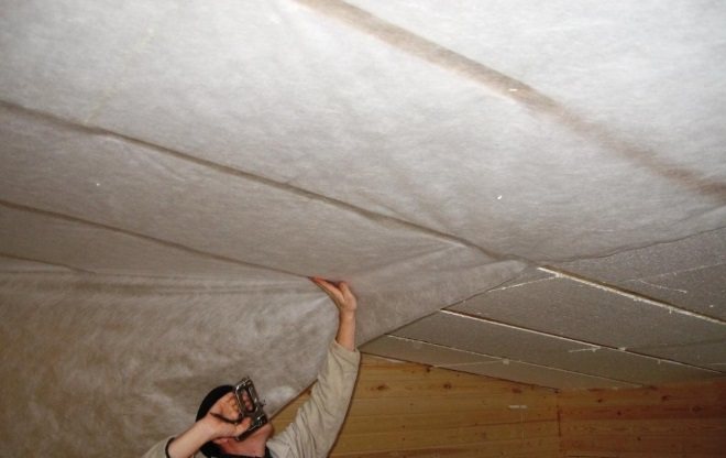 Insulation of the ceiling in the garage from the inside
